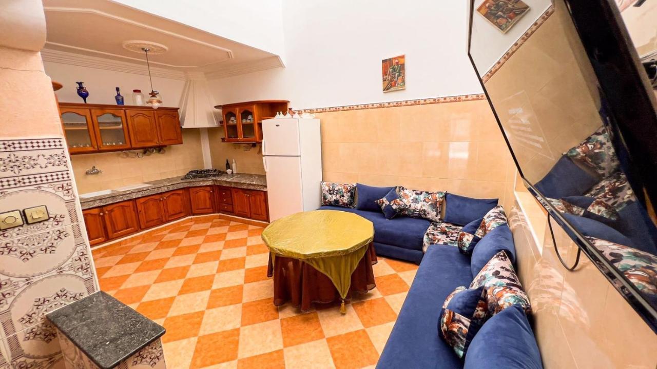 Dar Haut De Gamme Et A Un Prix Imaginaire Hostcom For Families Only 乌季达 外观 照片