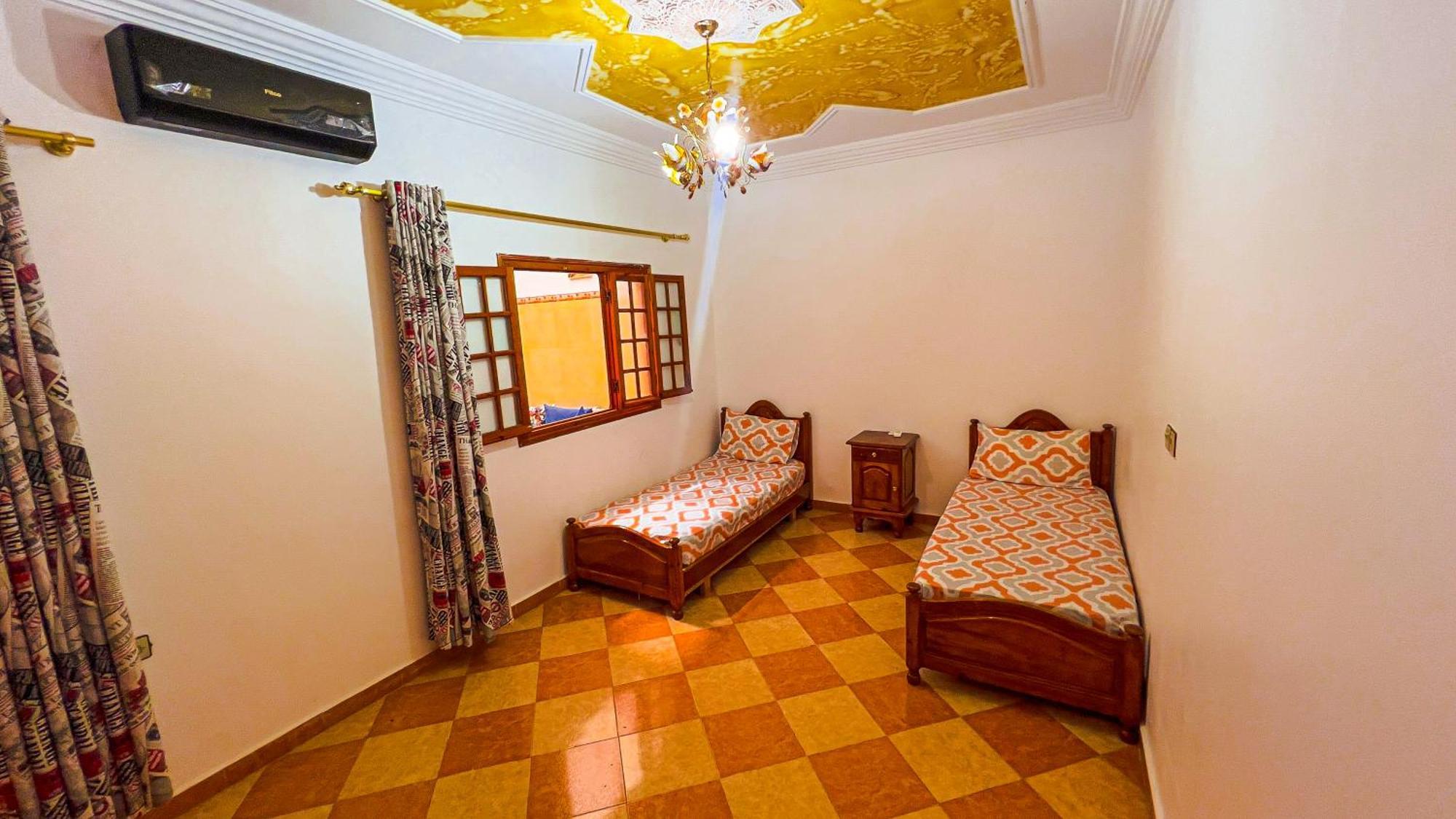 Dar Haut De Gamme Et A Un Prix Imaginaire Hostcom For Families Only 乌季达 外观 照片